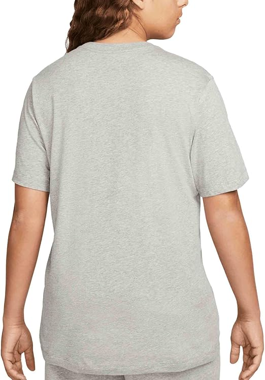 Nike - Men’s Nike Sportswear Triple Swoosh Graphic T-Shirt