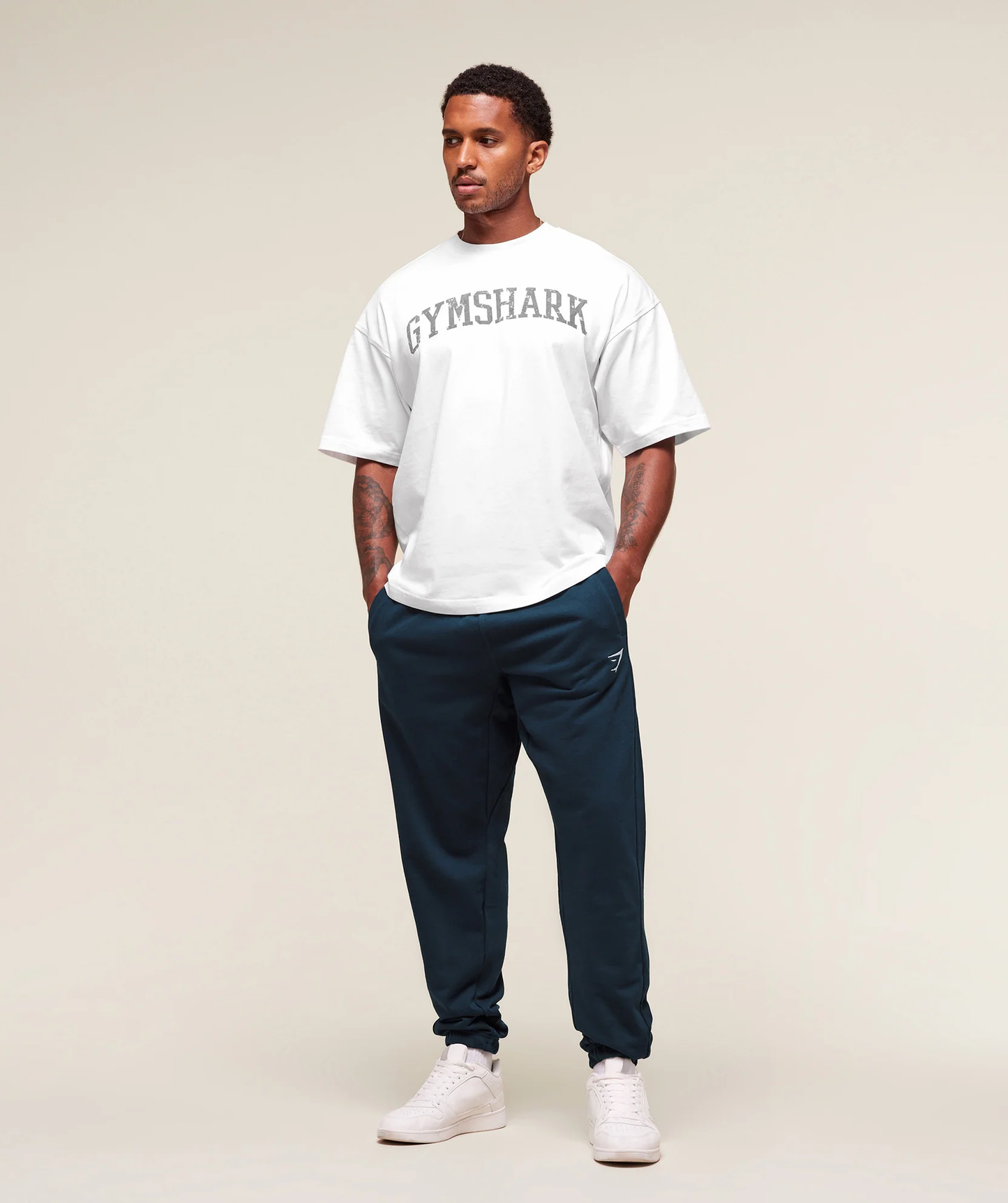 Gymshark - Essential Oversized Joggers