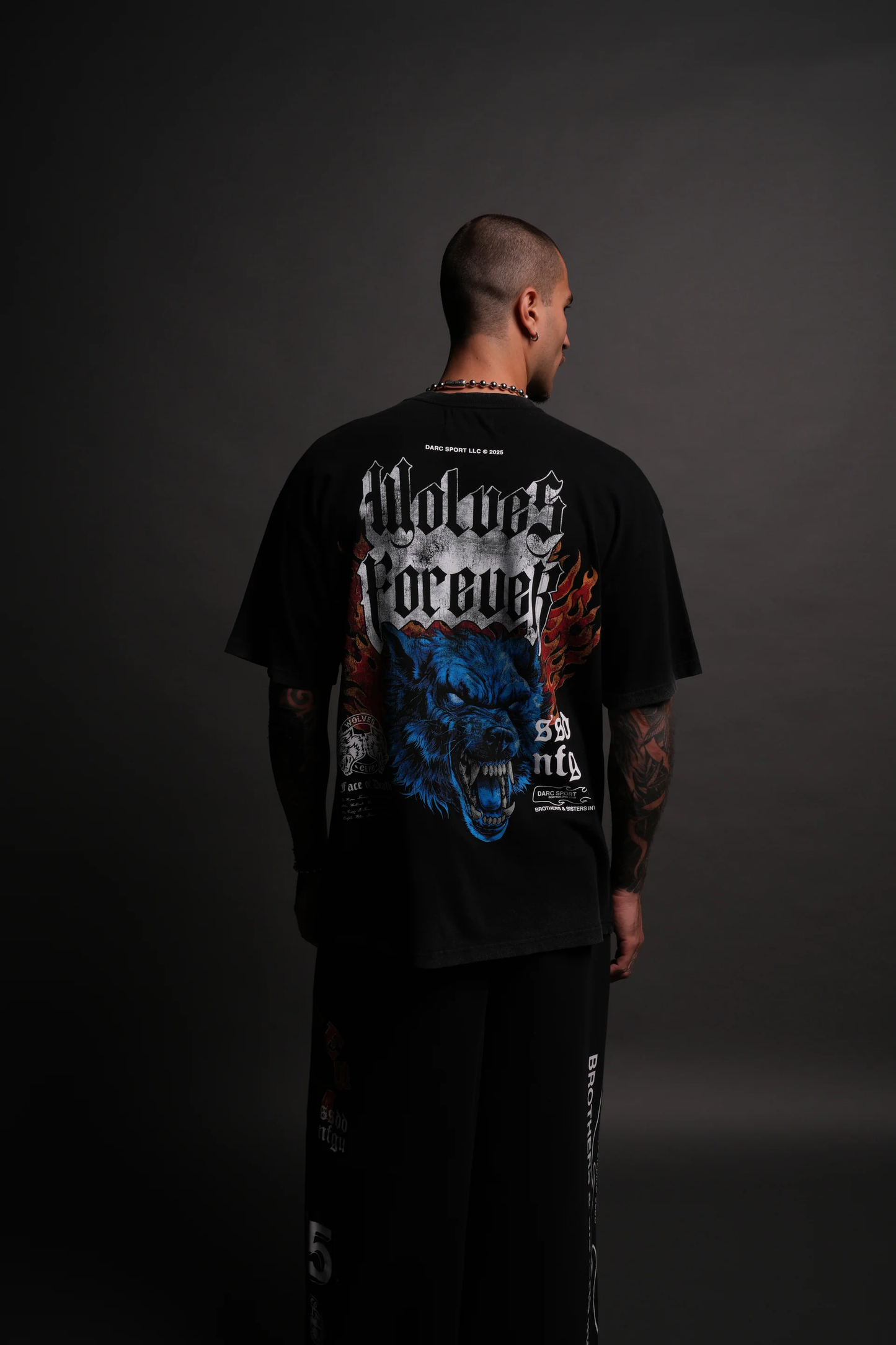 Darc Sport - Death Wolf "Premium" Oversized Tee in Black - Talla S